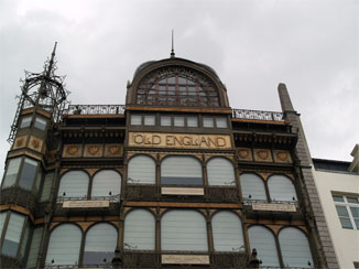 楽器博物館が入っているビル'Old England'