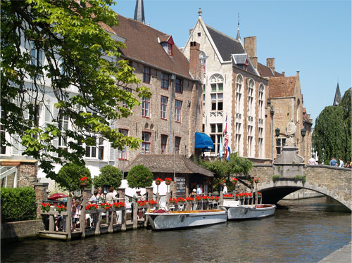 運河クルーズの桟橋