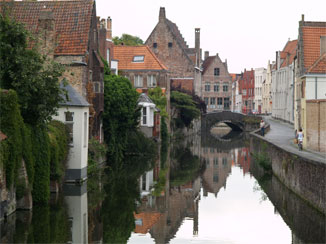 運河のある風景