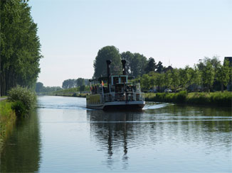 観光船Lamme Goedzak