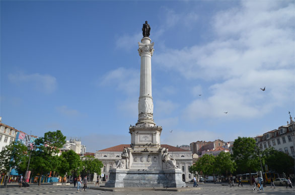 ロシオのドン・ペドロ4世像