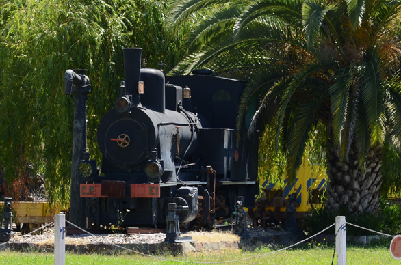 レグア駅に展示されている蒸気機関車