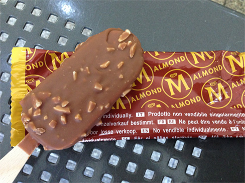 オラのアイスチョコバー